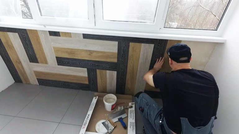 Укладка виниловой плитки Tarkett Art Vinyl на стену